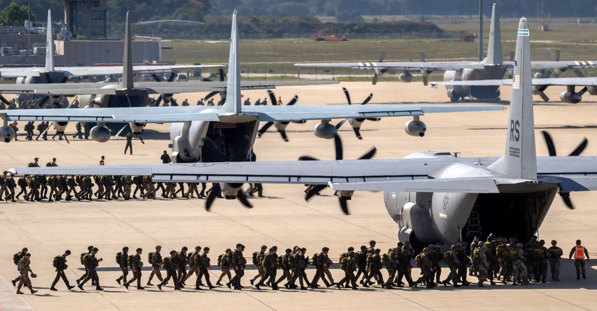 Hundreds of U.S. Troops Pulled from Qatar and Bahrain Amid Iran Threat